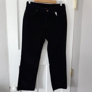 L.L Bean Corduroy Favorite Fit Straight Leg Black Sz 8 Petite